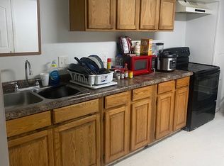 1114 Yuma St #2, Manhattan, KS 66502