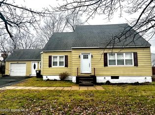 270 Old Loudon Rd, Latham, NY 12110