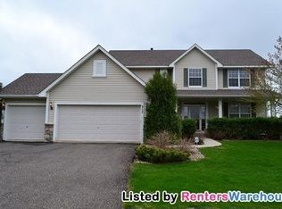 513 Greenview Dr, Chanhassen, MN 55317