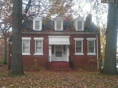 1st image of 2764 Mount Vernon Ave
