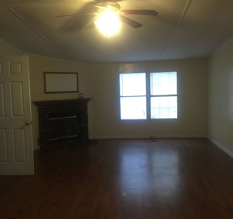 1st image of 4725 Glenwood Road Ext