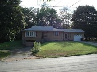 100 Maple St, Spencer, MA 01562