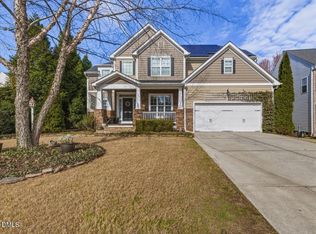 105 Muses Mill Ct, Holly Springs, NC 27540