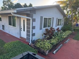 6322-6324 Eaton St, Hollywood, FL