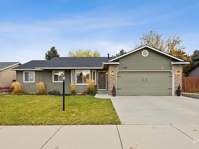2188 E Meadow Wood Dr — Photo 13