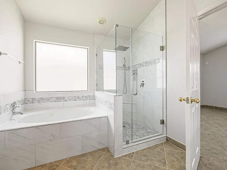 21623 Dalton Spring Ln — Photo 24