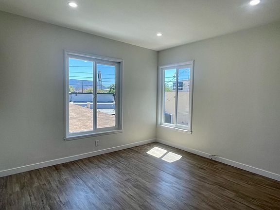 4th image of 1416 N Edison Blvd #C