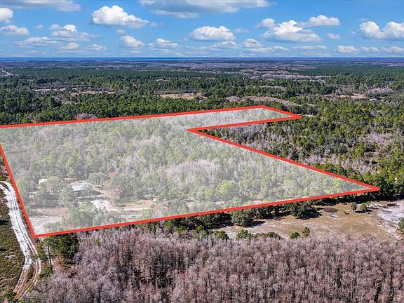 3rd image of 7950 SW 132nd Ter