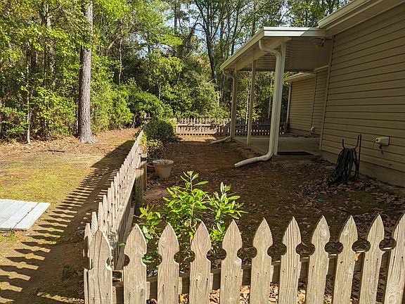 3rd image of 1082 Pueo Ct