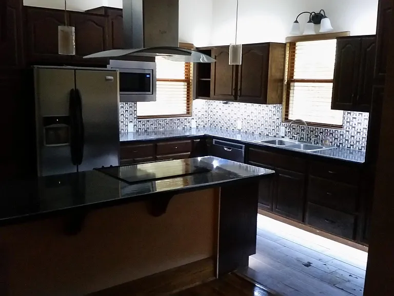 1717 D St #1 — Photo 23