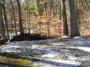 23 Country Corners Rd, Wayland, MA 01778