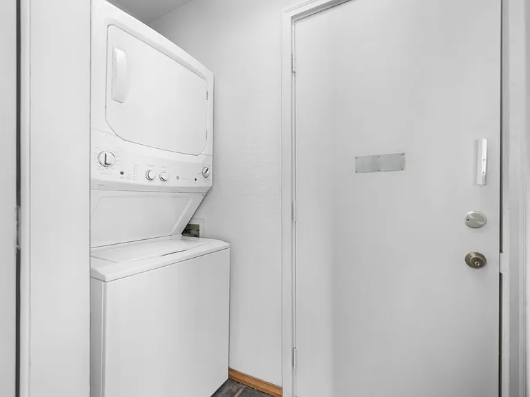 Northside Lofts Fully Updated 1 Bedroom Apartment in North Spokane — Photo 7
