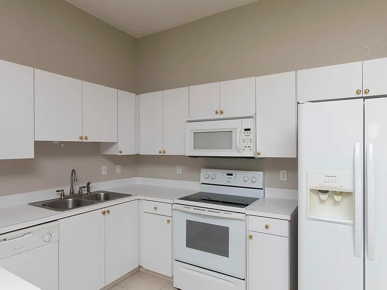 4751 Marine Pkwy #4751 — Photo 31