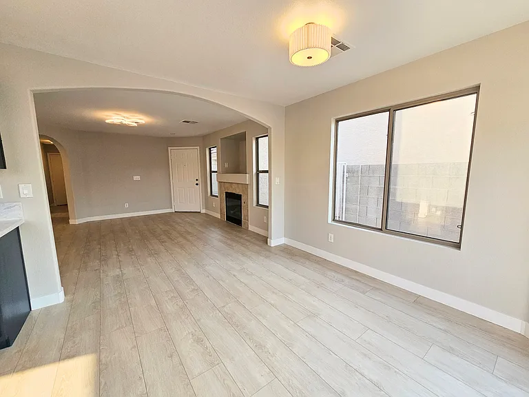 9664 Brooks Lake Ave — Photo 13
