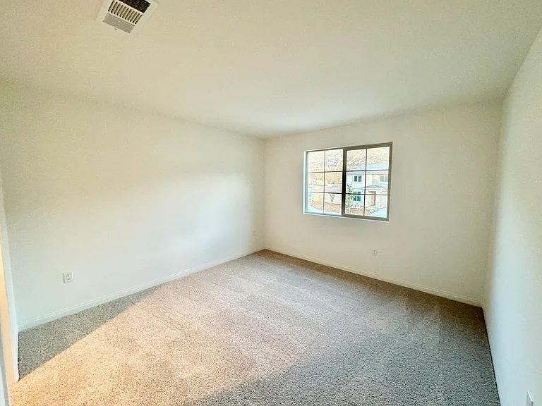 8526 Anthony St — Photo 32