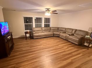 1450 Periwinkle Dr, Mount Pleasant, SC 29466