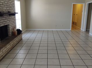 2206 Sussex Dr, Corpus Christi, TX 78418