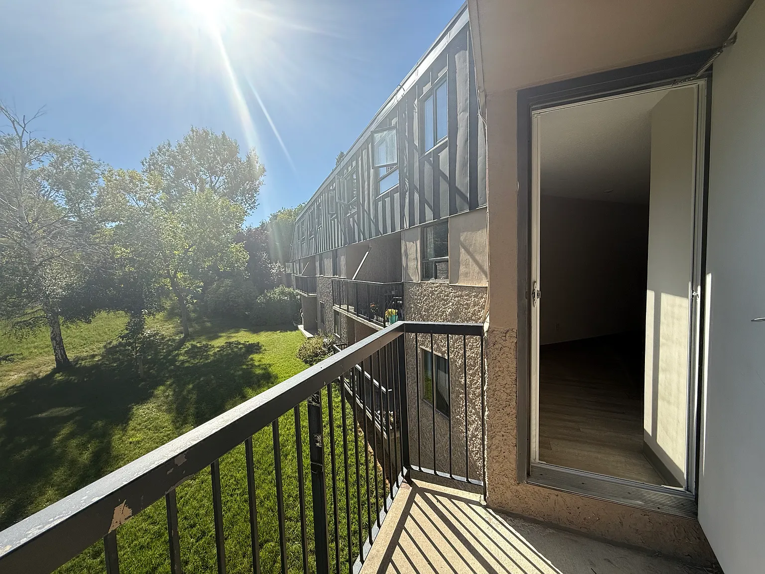 Mainstreet Westbourne Place Apartments — Photo 4