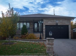 348 Preston Dr, Oshawa, ON L1J 6Y7