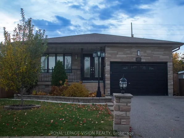 348 Preston Dr, Oshawa, ON L1J 6Y7