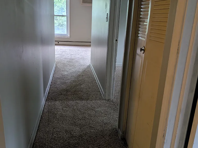 439-49 Stevens Dr #102 — Photo 3