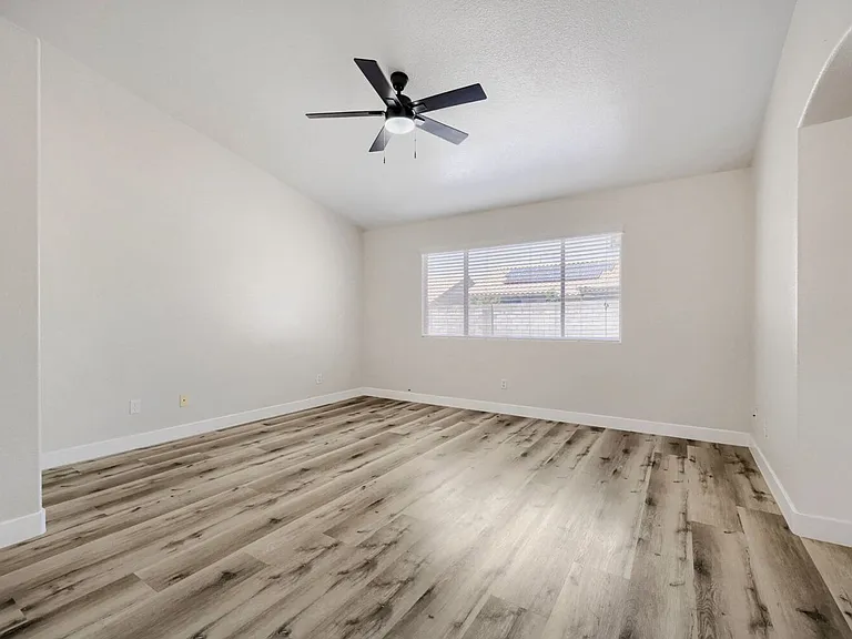 5115 Vista Del Rancho Way — Photo 10