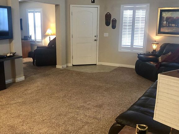 5th image of 40425 W Sanders Way