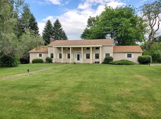 5 Belvedere Dr, Ithaca, NY 14850