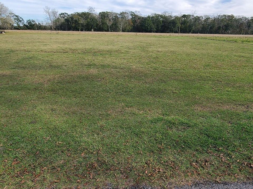 2nd image of Pecan Ridge Dr
