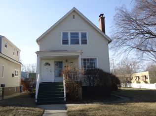 1526 Main Street #FL 2ND, Evanston, IL 60202