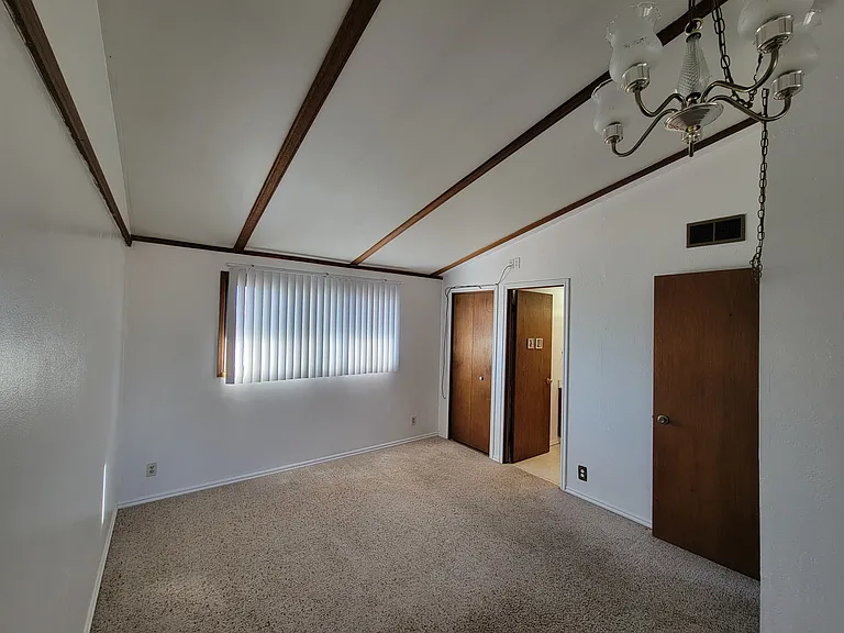 3449 Taft Way — Photo 11