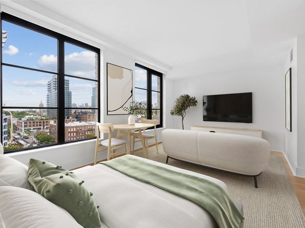 499 President St #810