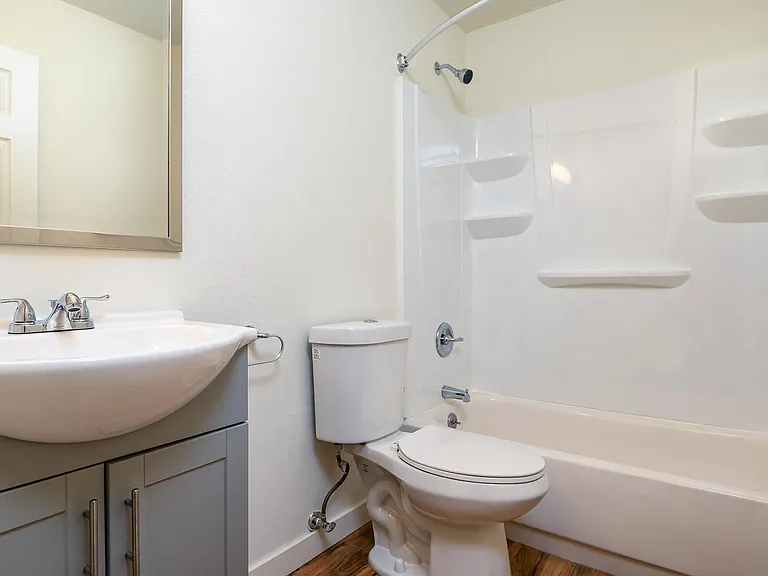 The Hideaway | Bathroom