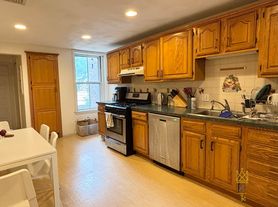 1901 Beacon St, Brookline, MA