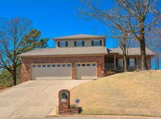 7003 S Point Cv, Maumelle, AR 72113