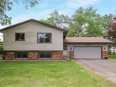 2832 East Wellington Drive, Eau Claire, WI, 54703