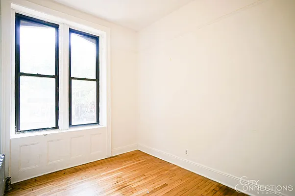 Rented by City Connections Realty | media 27