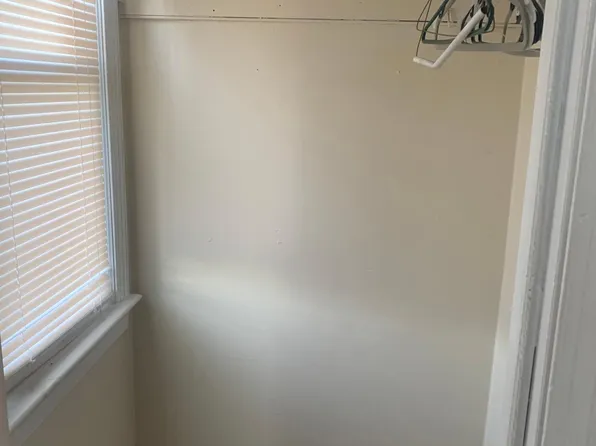 310 Decatur St NW APT 4, Washington, DC 20011