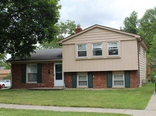 1360 Pinecrest Dr, Ferndale, MI
