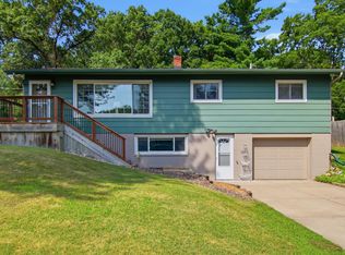911 16th St SE, Menomonie, WI 54751