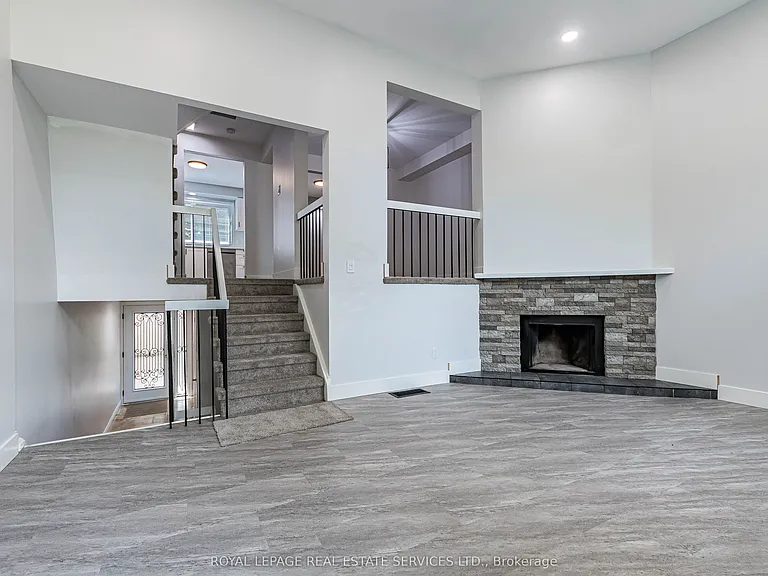 1855 Maple Ridge Dr #35 — Photo 13