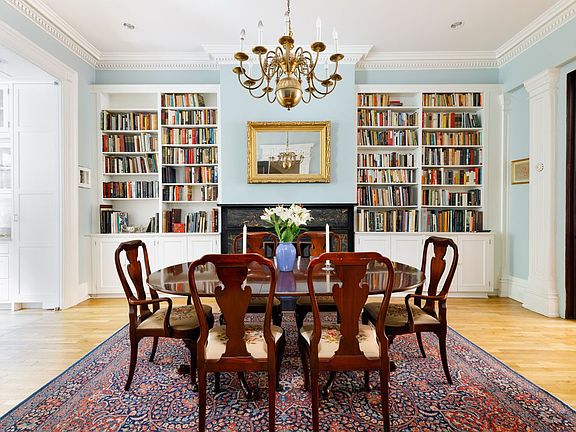 3rd image of 412 W 20th St