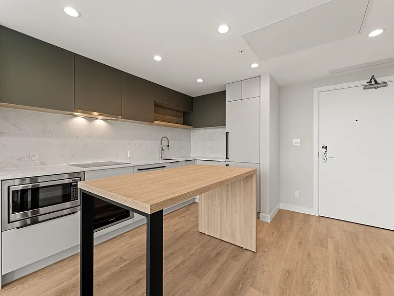 567 Emerson St #2002 — Photo 5