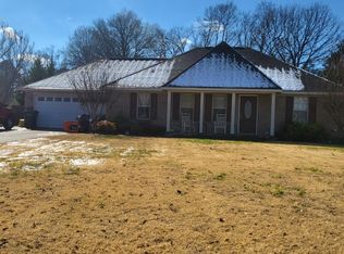 126 Floyd Cir, Senatobia, MS 38668