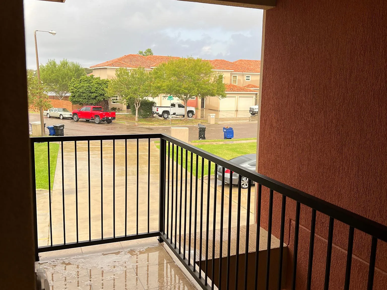 1216 E Pineridge Ave — Photo 3