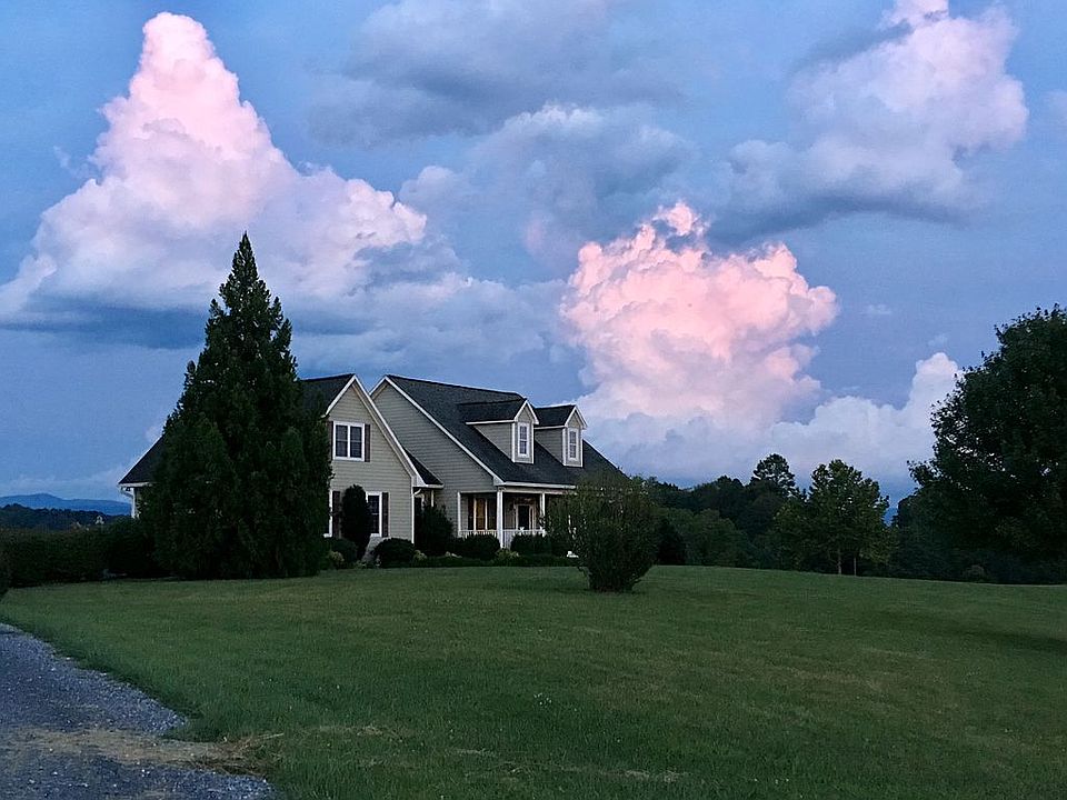 1st image of 60 Stonyfield Ln