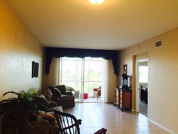 4th image of 7765 Yardley Dr APT 312