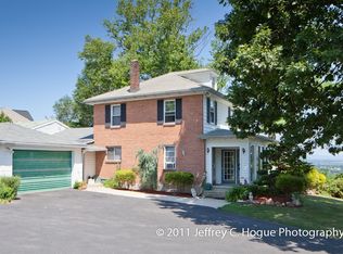 532 Hain Rd, Sinking Spring, PA 19608