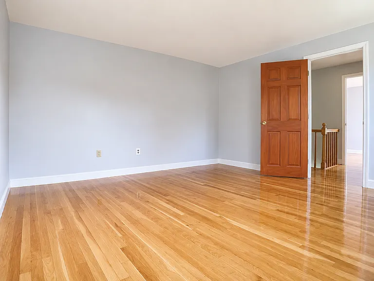 39 Anson Rd — Photo 12