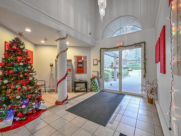 4th image of 31771 Peardonville Rd #108